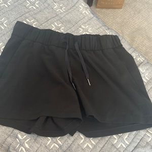 Lululemon shorts size 8